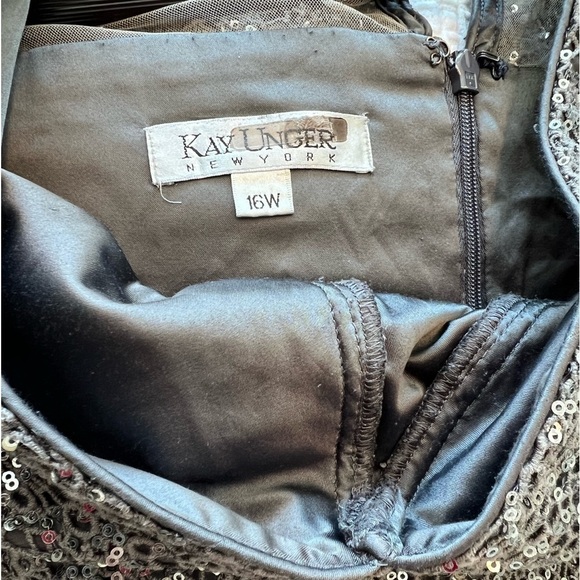 Kay Unger Grey Sparkle Jagged Edge Sheath Dress - Picture 15 of 16